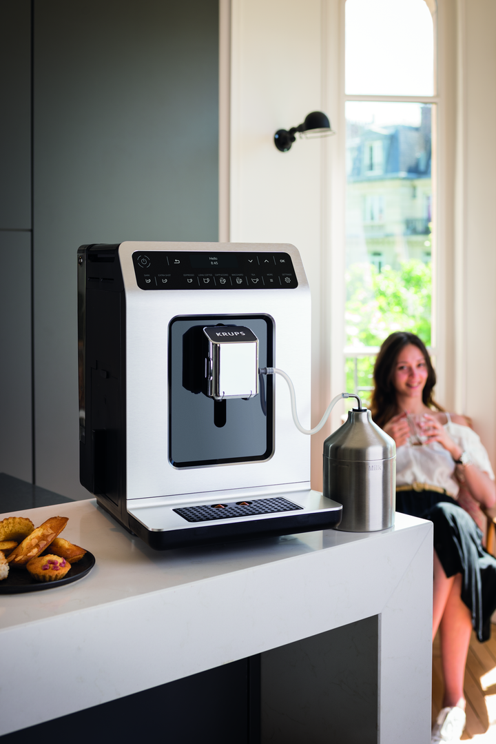 ESPRESSO FULL AUTO EVIDENCE AVEC POT LAIT 1450W SILVER/NOIRE EA891D10 Krups
