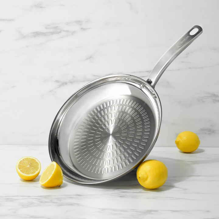 POELE INOX NR 24CM INTUITION B8590435 Tefal