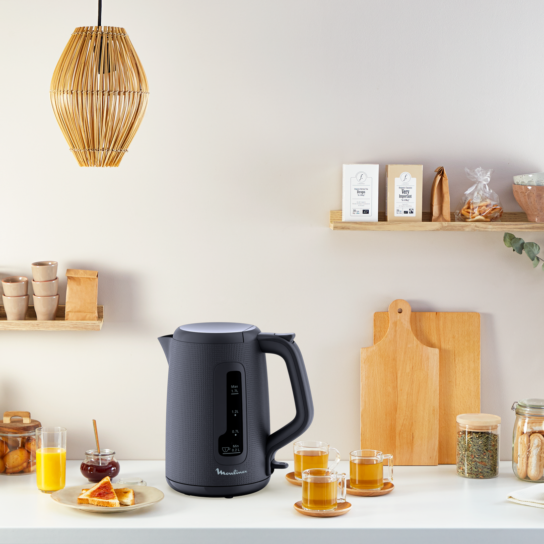 BOUILLOIRE MORNING 1,7L 2400W NOIRE BY2M0810 Moulinex