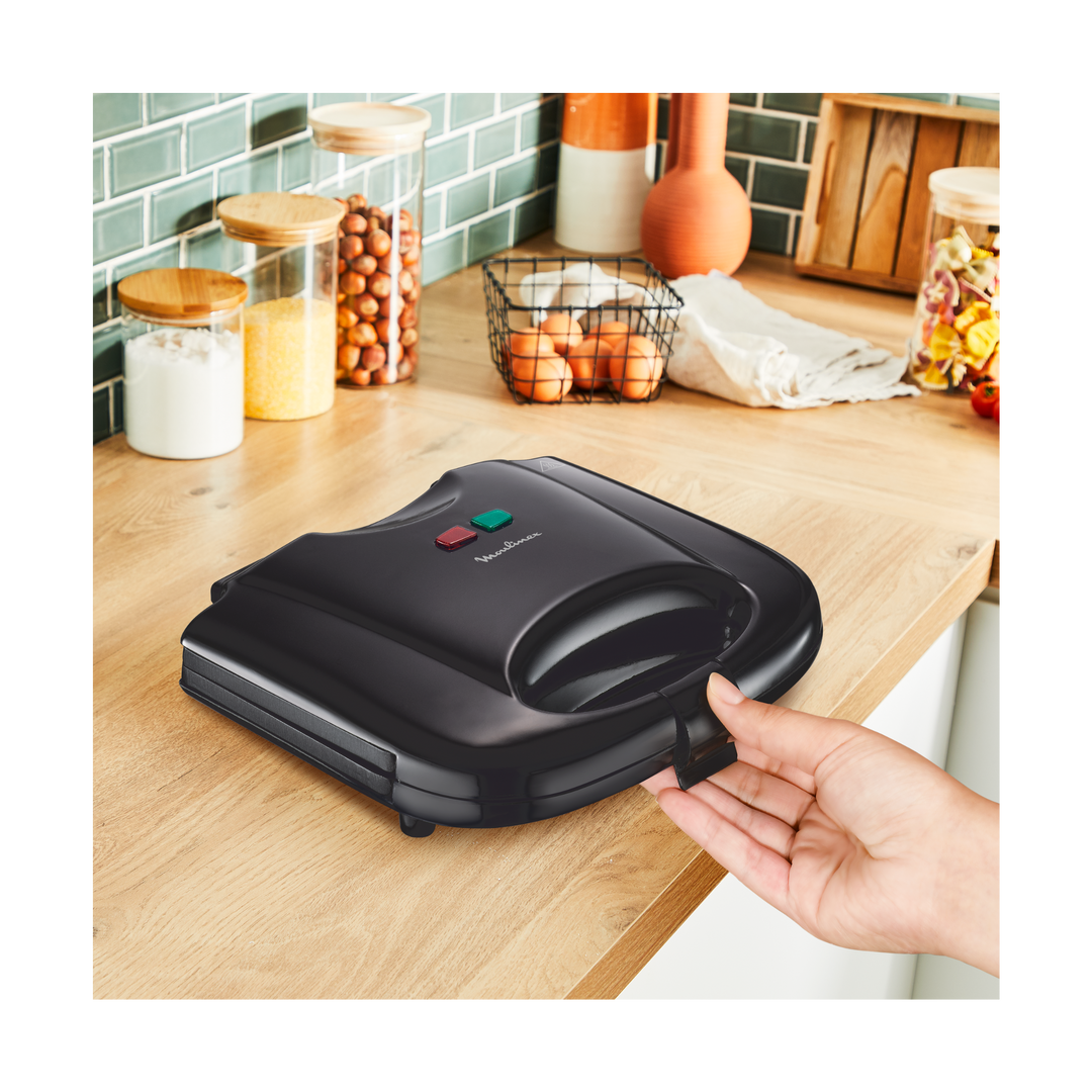 PANINI ULTRACOMPACT 700W NOIR SM2118M2 Moulinex