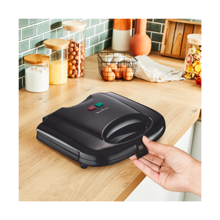 PANINI ULTRACOMPACT 700W NOIR SM2118M2 Moulinex