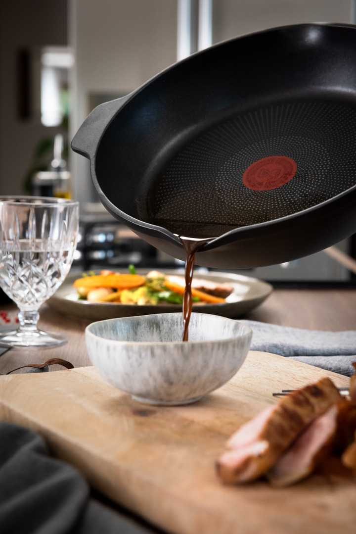 Poêle Tefal Robusto 28cm Noir Antiadhésive